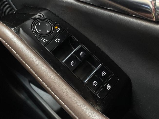 MAZDA Cx-30 Photo 36