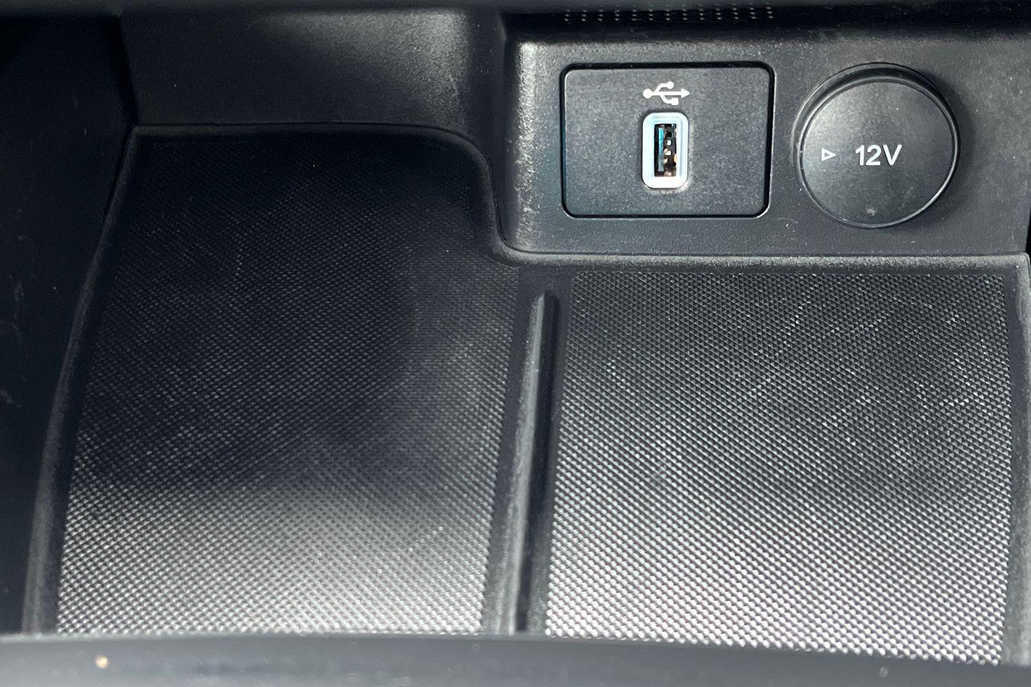 Ford FOCUS Photo 32