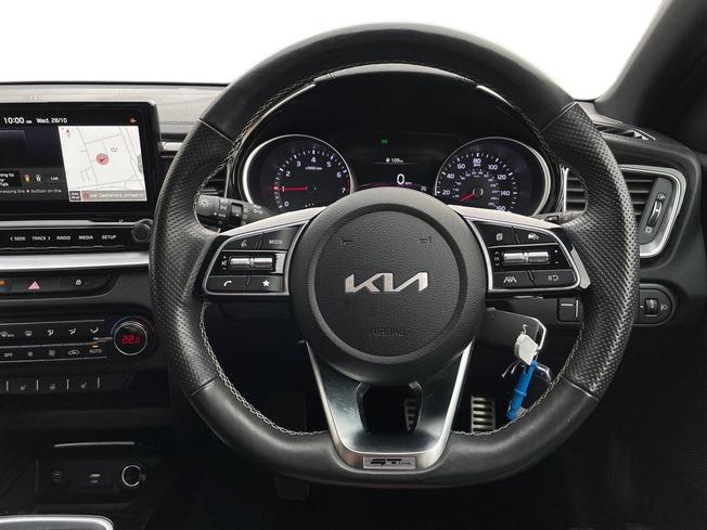 KIA Ceed Photo 11