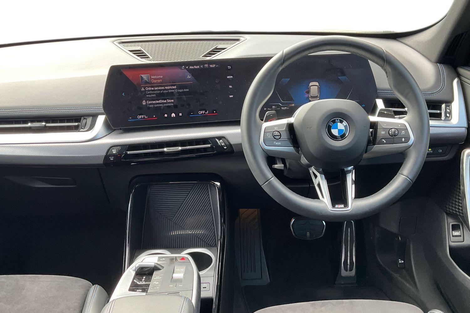 BMW X1 Photo 10