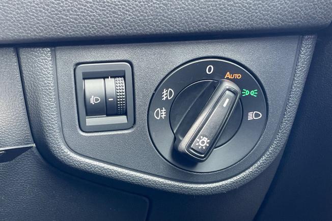 VOLKSWAGEN Polo Photo 43