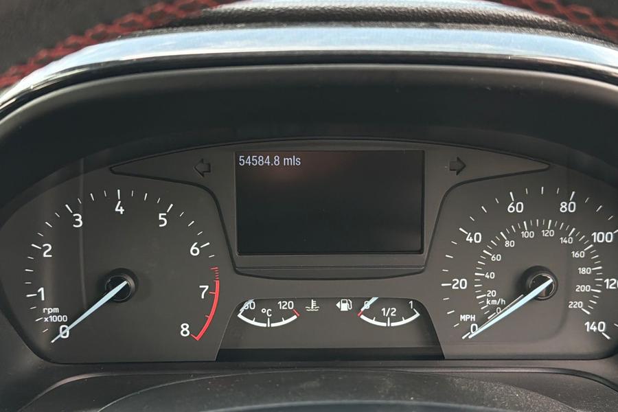 Ford FIESTA Photo autoimg-13121d0fe46d3c035bea916b96cc72dab16d44e7.jpg