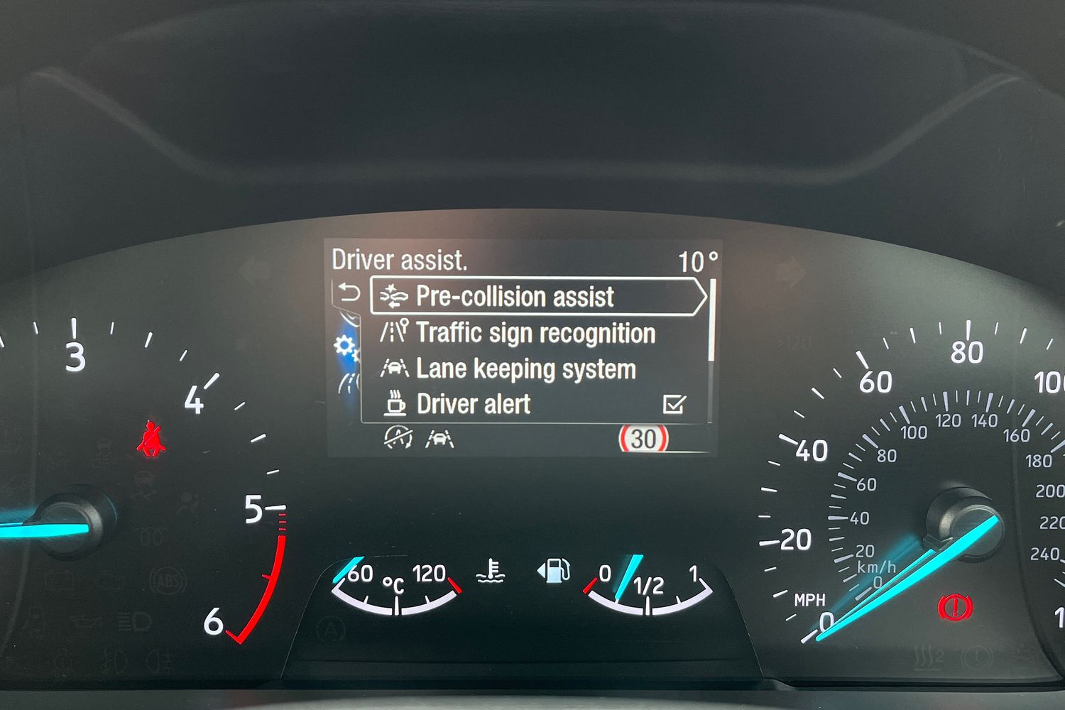 Ford Focus Photo 25