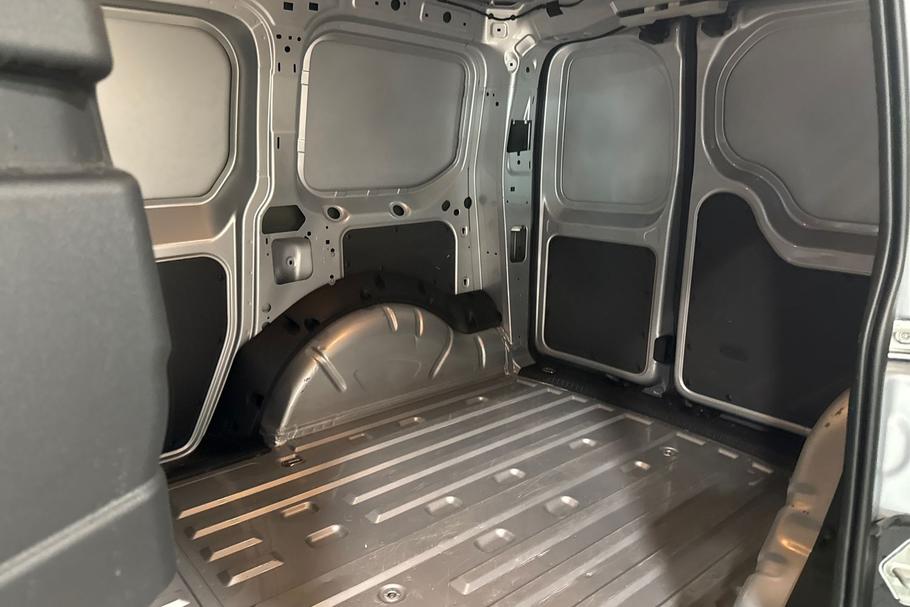 Used FORD TRANSIT CONNECT HS25CGV 4