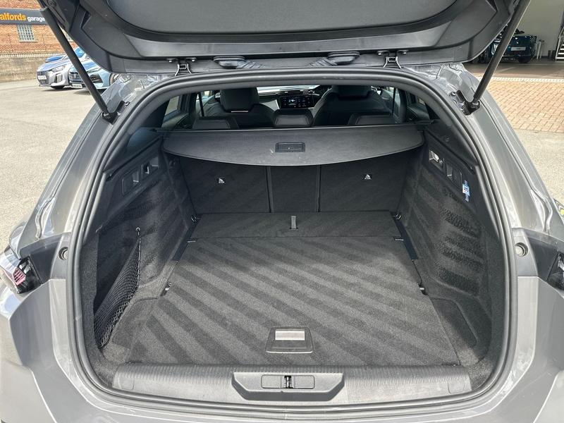 Used Peugeot 308 SW KP25LNJ 18