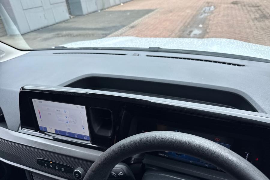 Ford TRANSIT COURIER Photo autoimg-131df08a670cdab81cf25d2756aafb1c58e68061.jpg