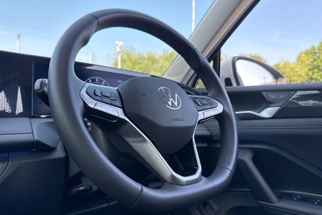 VOLKSWAGEN Tiguan Photo 26