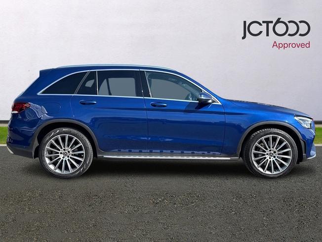 MERCEDES-BENZ GLC Photo 4