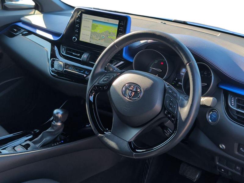 Used Toyota C-HR VE69XEA 10