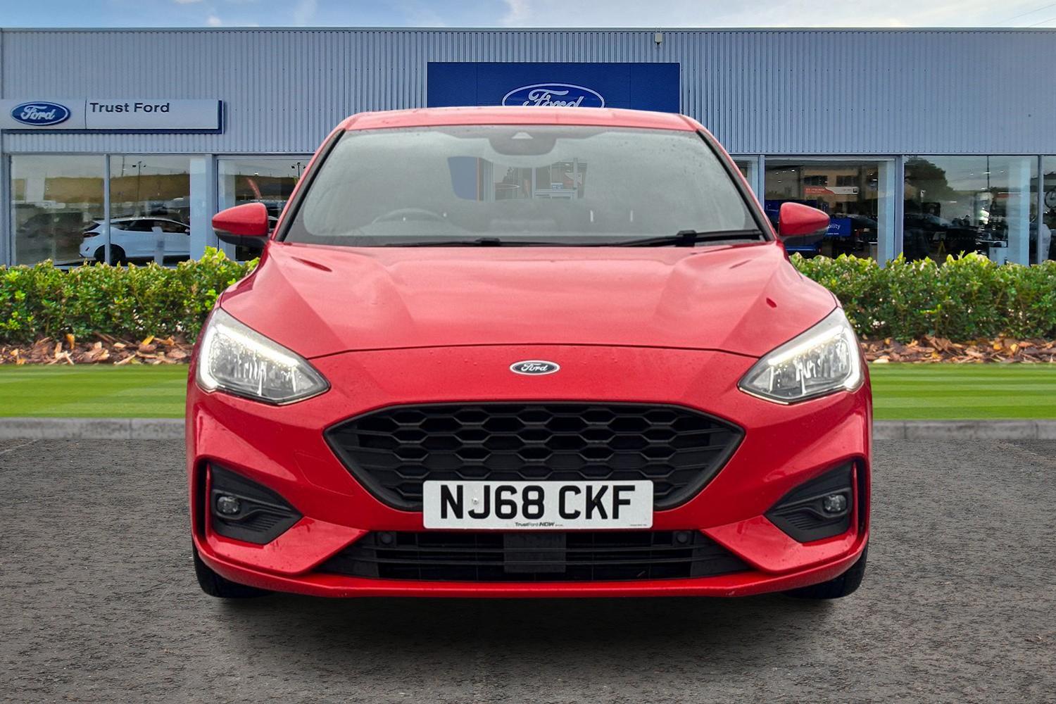 Ford Focus Photo 5