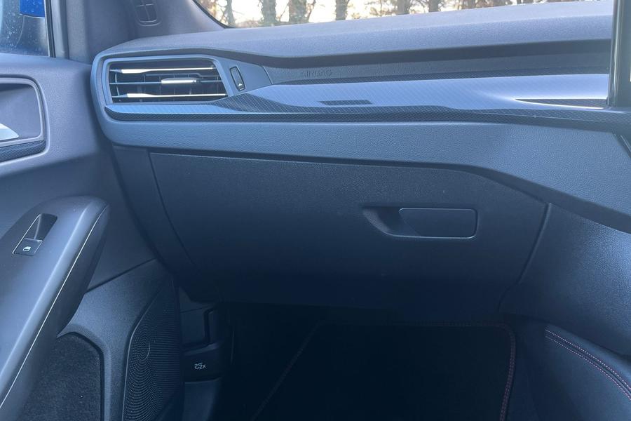 Ford FOCUS Photo autoimg-13325c29d6fc718e50d2d8a02b7e31028074b22d.jpg