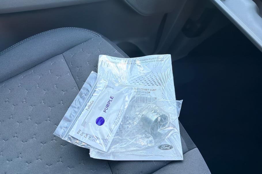 Used Ford TRANSIT CUSTOM WP25YZY 29