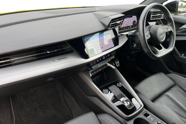 AUDI A3 Photo 2