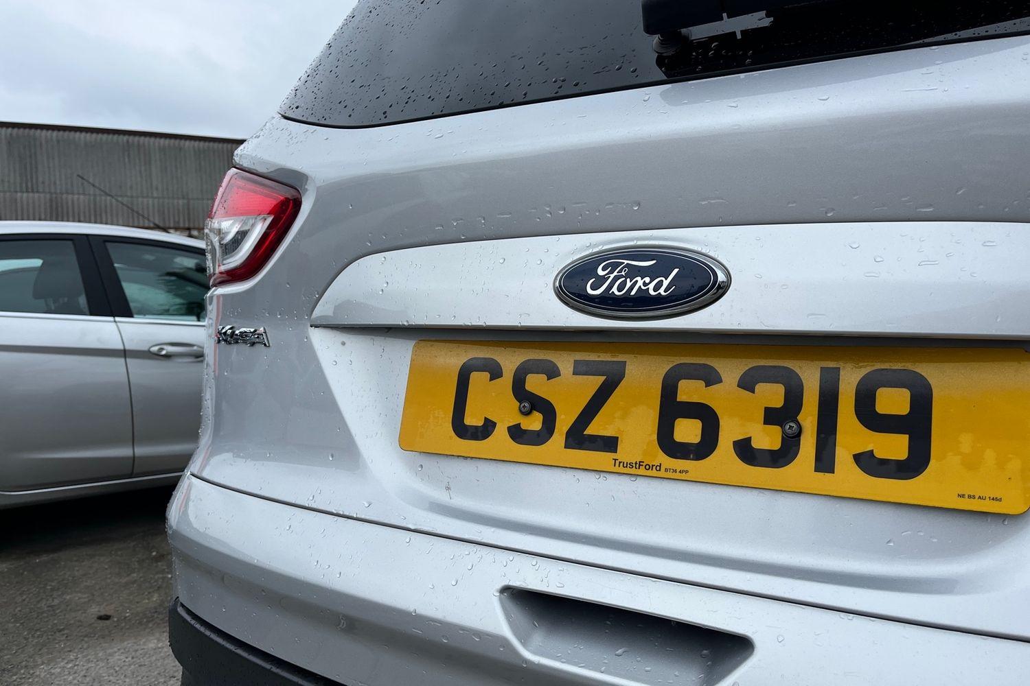 Ford KUGA Photo 39