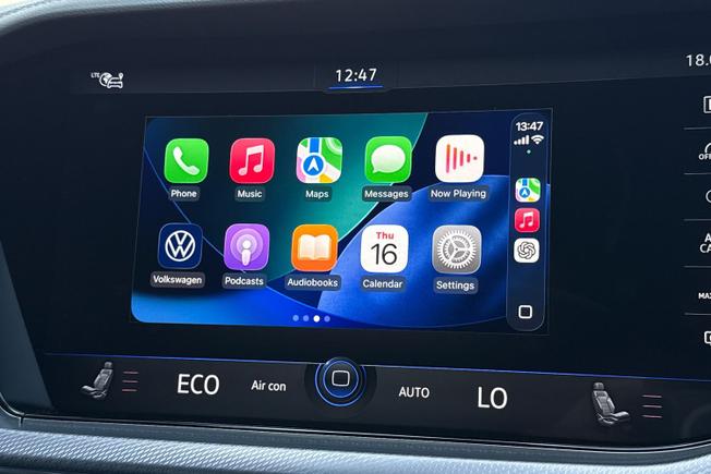 VOLKSWAGEN Touareg Photo 36