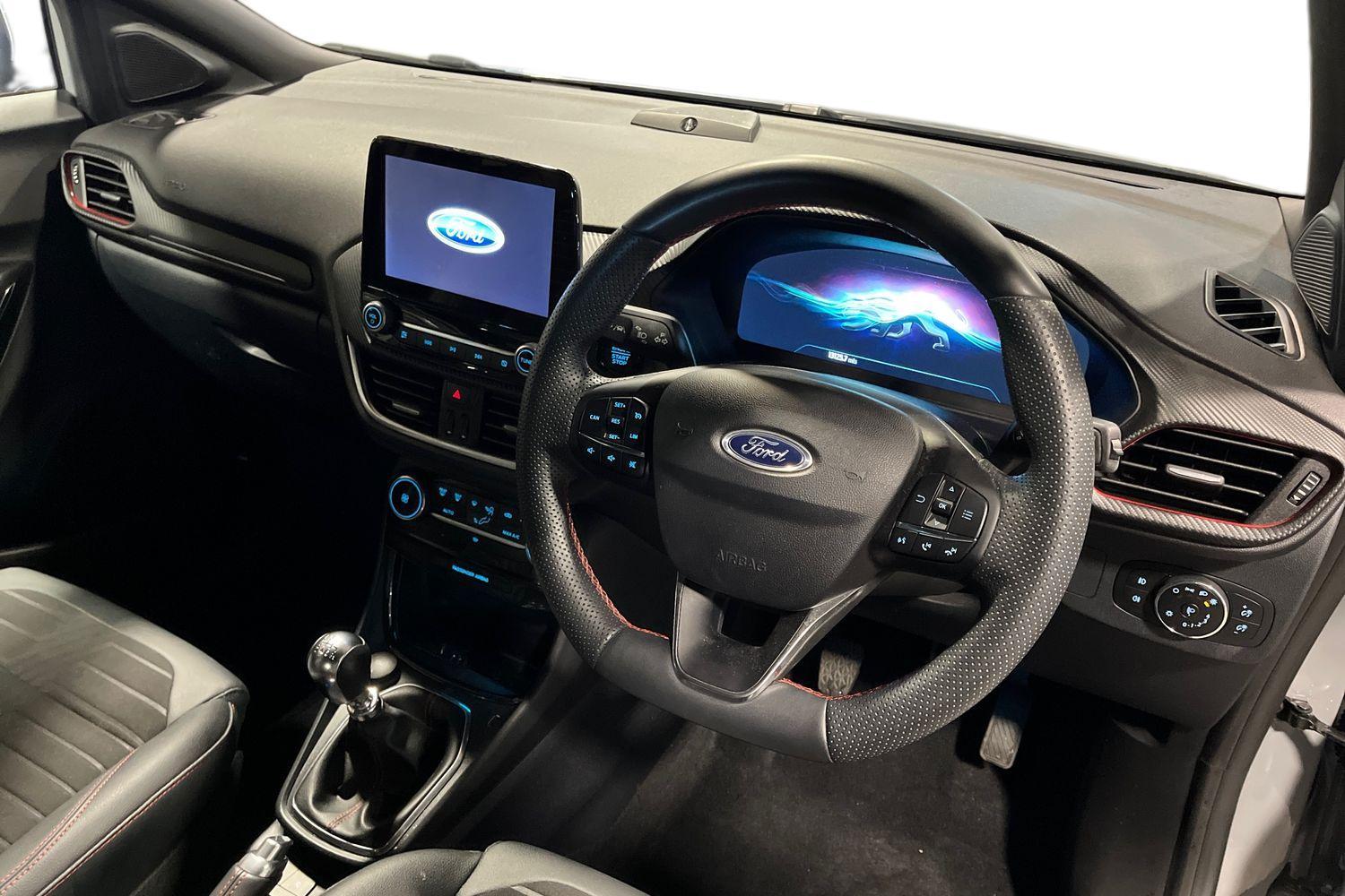 Ford PUMA Photo 8