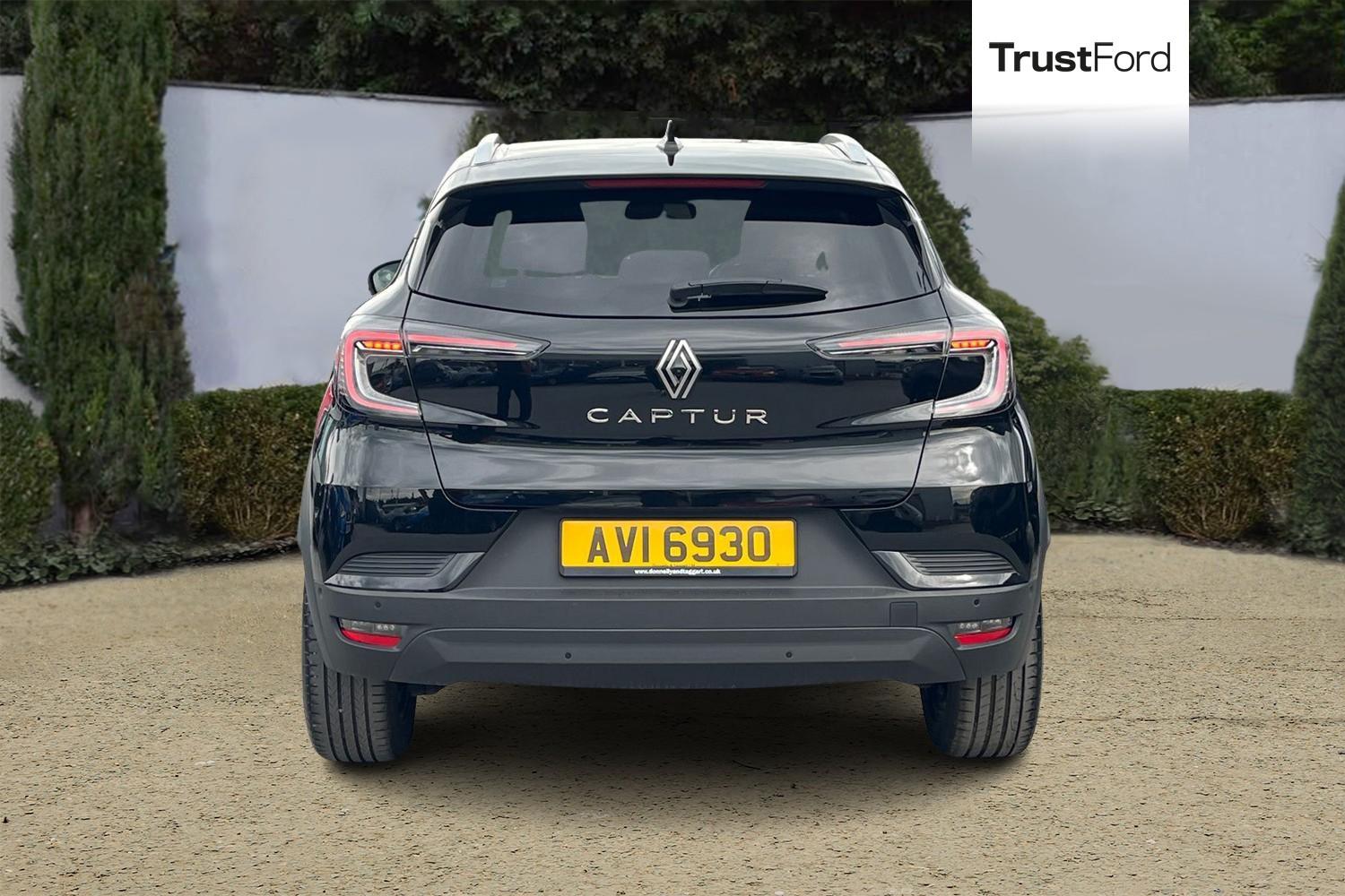Renault CAPTUR Photo 6