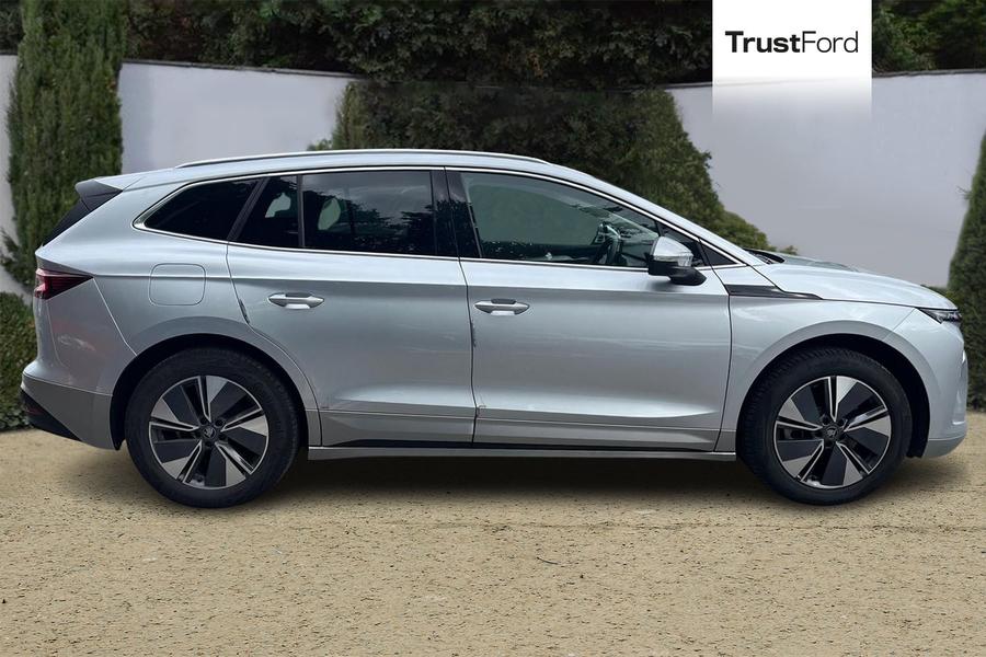 Skoda Enyaq Photo autoimg-13430f726bff88fa35a7da1a7e0817e07f2f6b0f.jpg