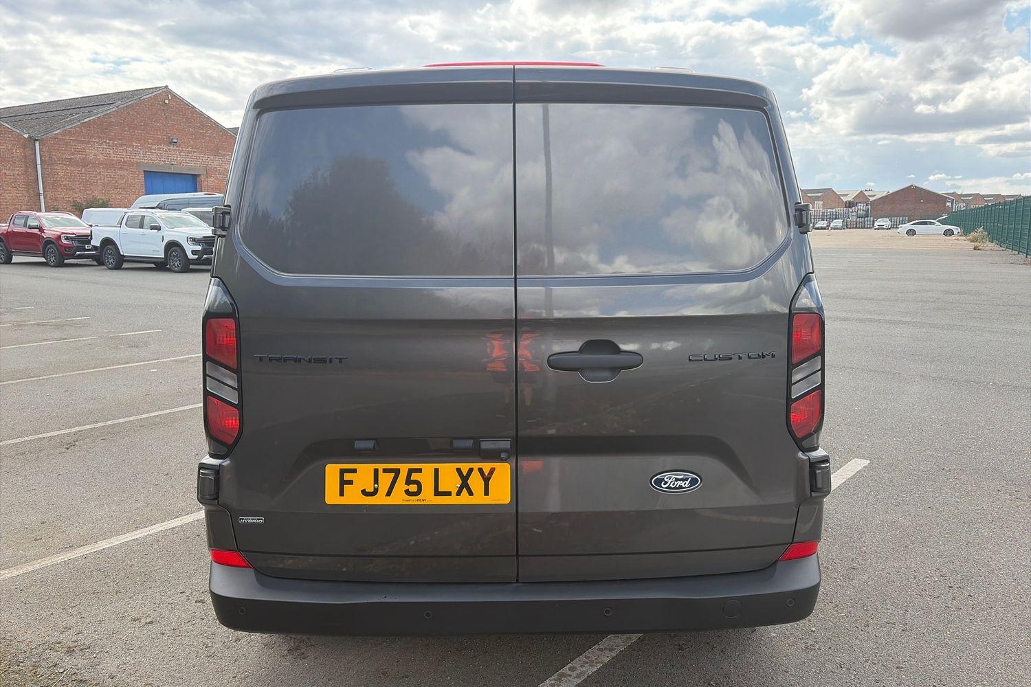 Ford TRANSIT CUSTOM Photo 12