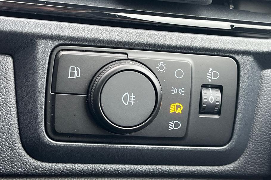 Used Ford TRANSIT CUSTOM YR26VYF 9