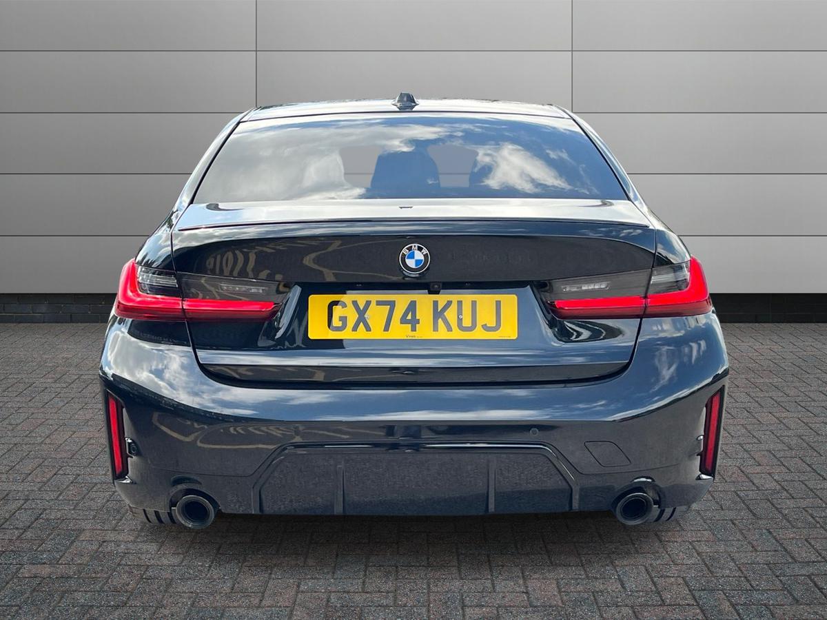 BMW 3 Series Photo 6