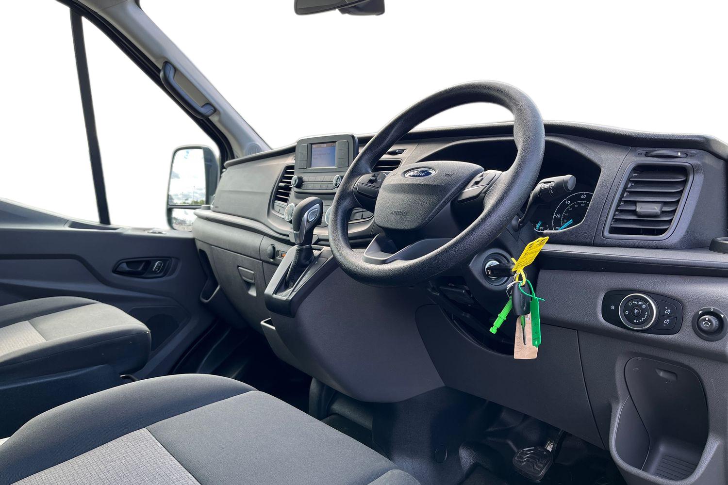 Ford TRANSIT Photo 13