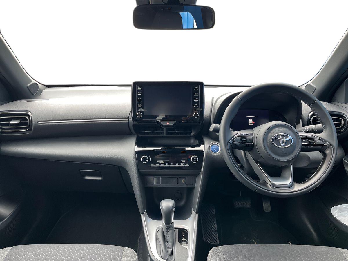 Toyota Yaris Cross Photo 9
