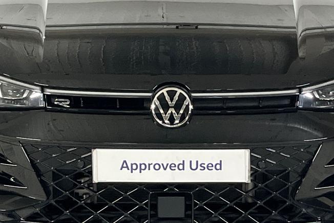 VOLKSWAGEN Passat Photo 39
