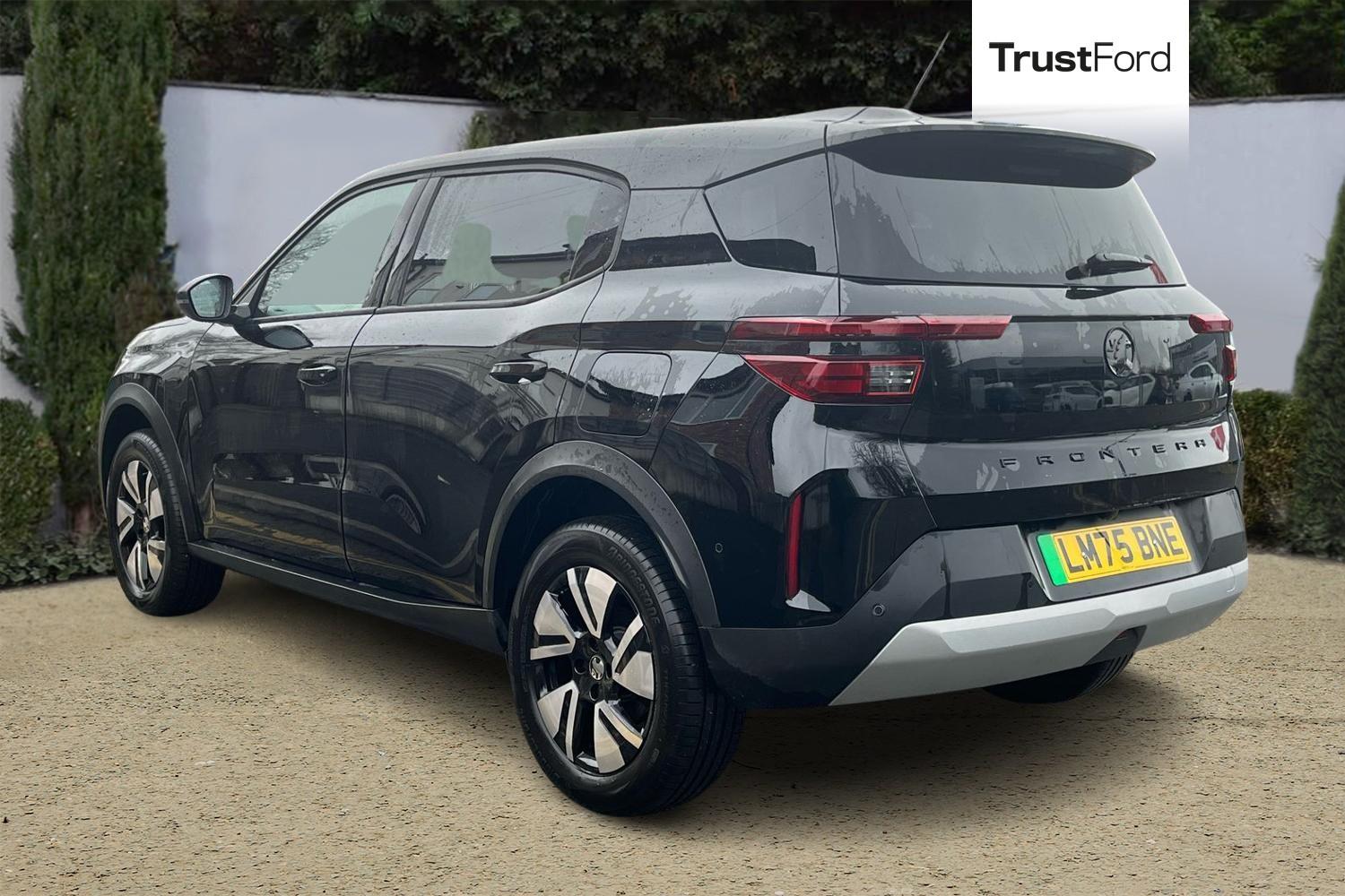 Vauxhall FRONTERA Photo 1