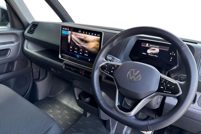 VOLKSWAGEN Id. Buzz Cargo Photo 10