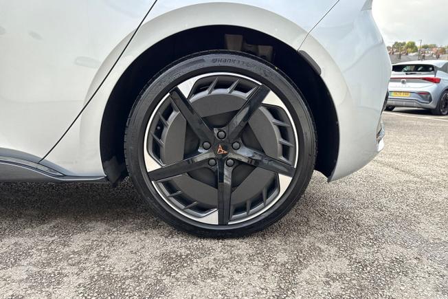 CUPRA Born Photo 24