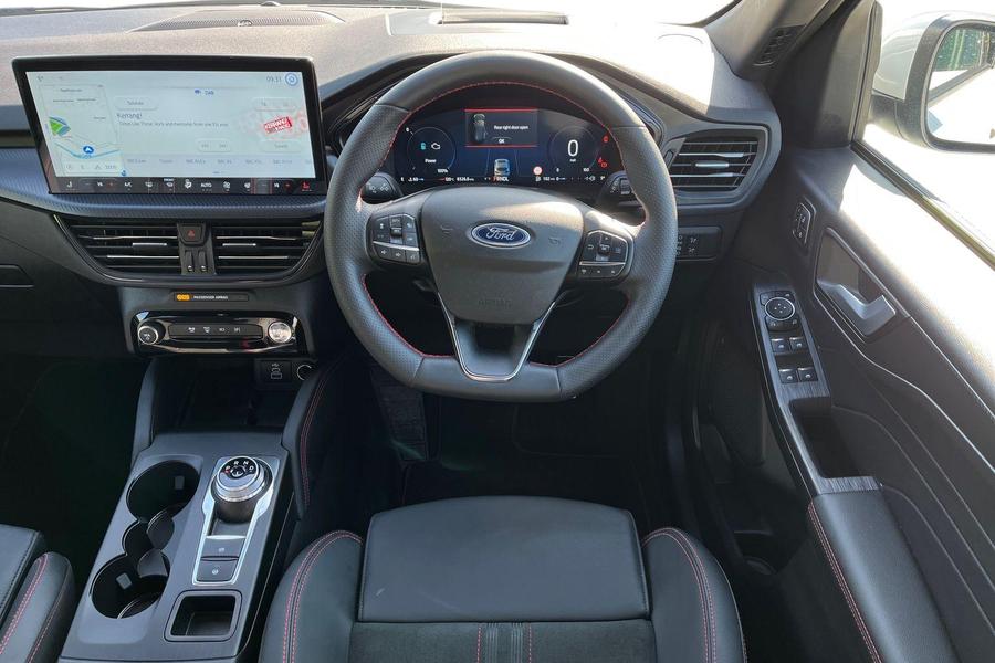 Ford KUGA Photo autoimg-135e192cc8d097e5ce04b8b205e44769f2a89c36.jpg