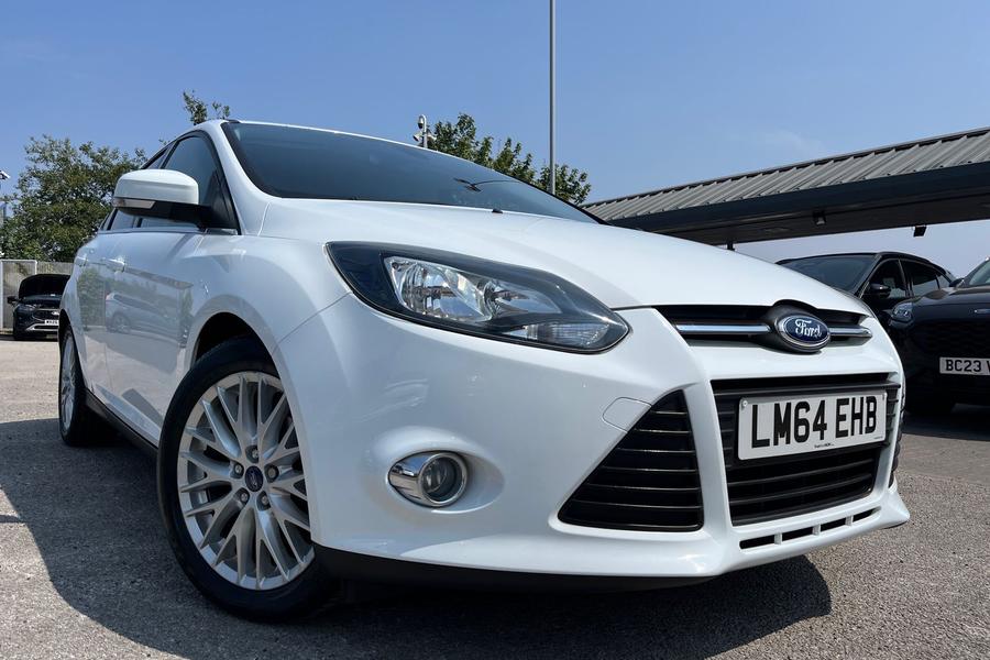 Ford Focus Photo autoimg-135e1b99637fc29ae97a0881b264fc08929c596c.jpg