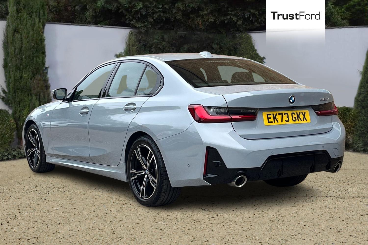 BMW 3 SERIES Photo 1