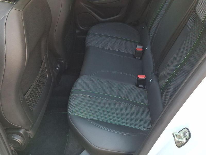 Used Peugeot 208 OW69AXF 17
