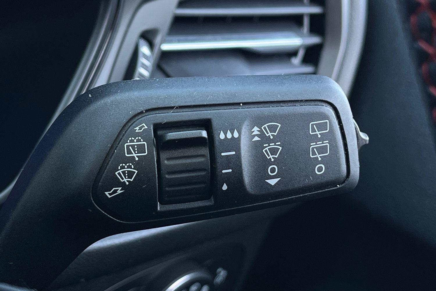 Ford Focus Photo 14