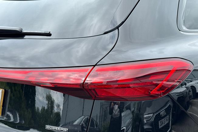 AUDI Q5 Photo 18