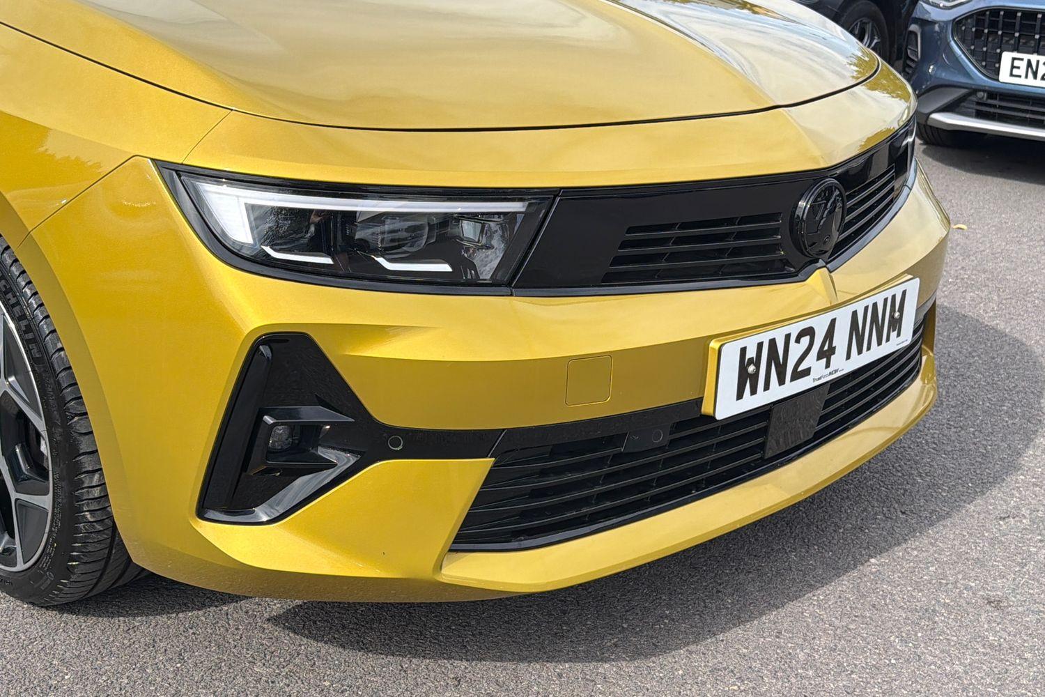 Vauxhall ASTRA Photo 26
