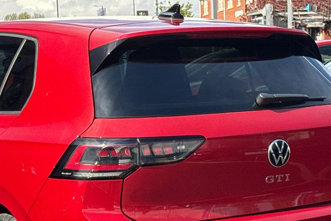 Volkswagen Golf Photo 50