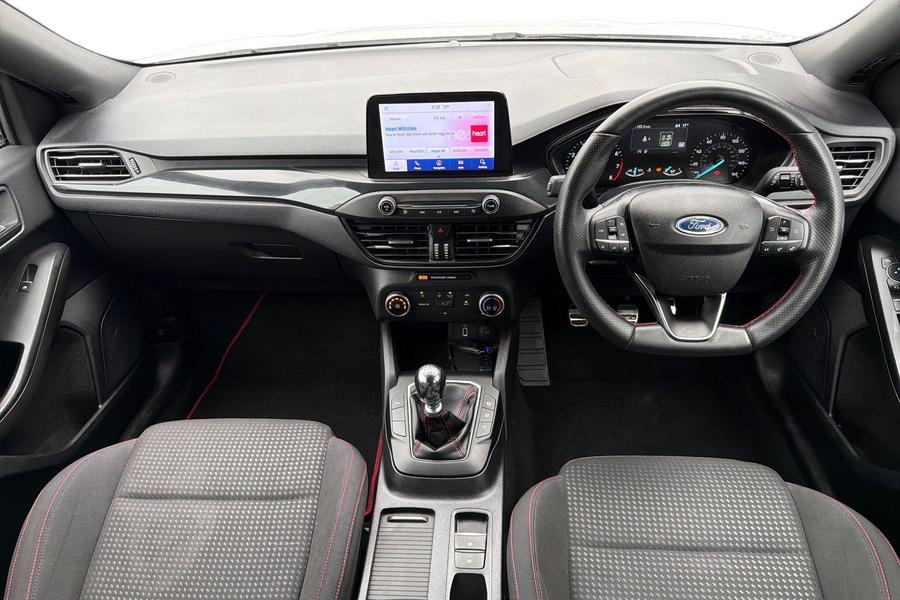Ford Focus Photo autoimg-136d5ed8fe9cc032983aa9c62de6bbe1502efcdd.jpg
