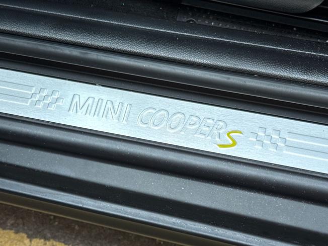 MINI Electric Hatch Photo 47
