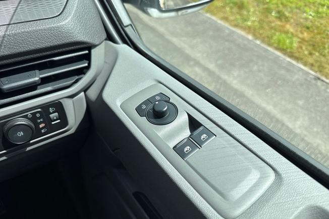 Volkswagen Transporter Photo 38