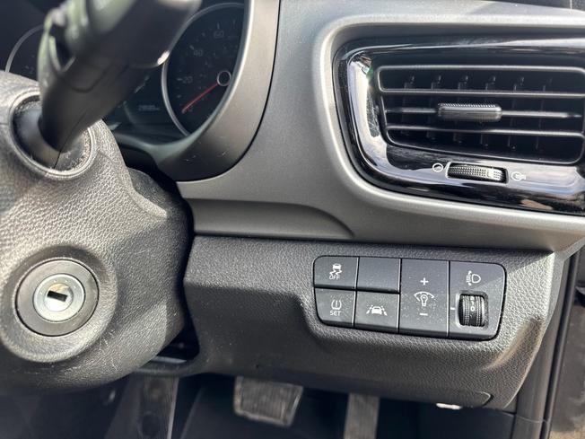 KIA Stonic Photo 27