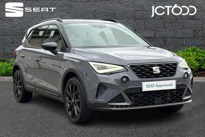 2025 SEAT Arona 1.0 TSI FR Black Edition SUV 5dr Petrol Manual Euro 6 (s/s) (115 ps) at JCT600