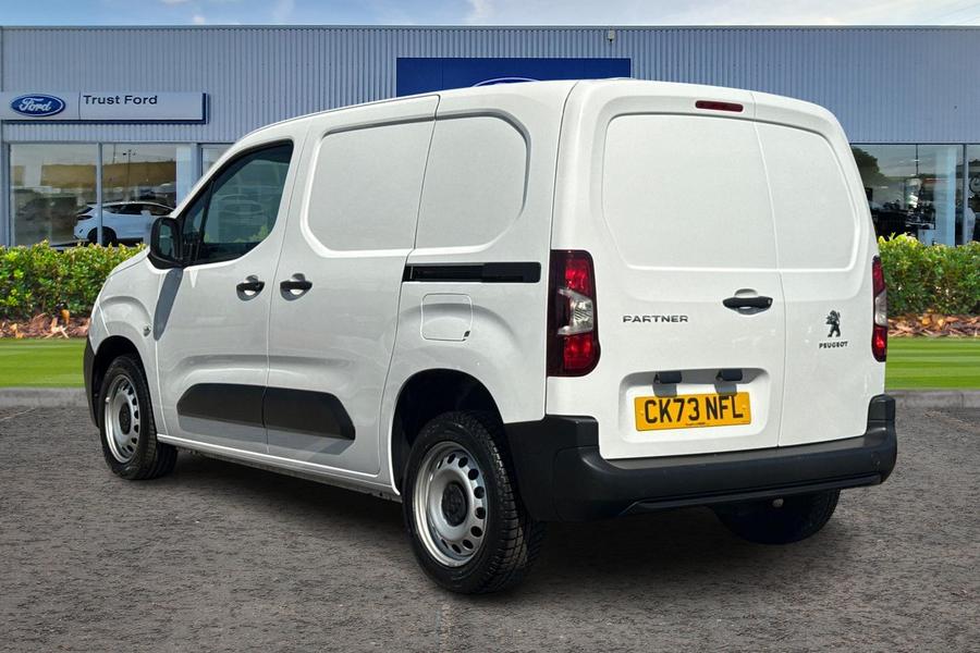 Peugeot PARTNER Photo autoimg-137b980cd49a6cdb044b3dedea3022bf95885f79.jpg