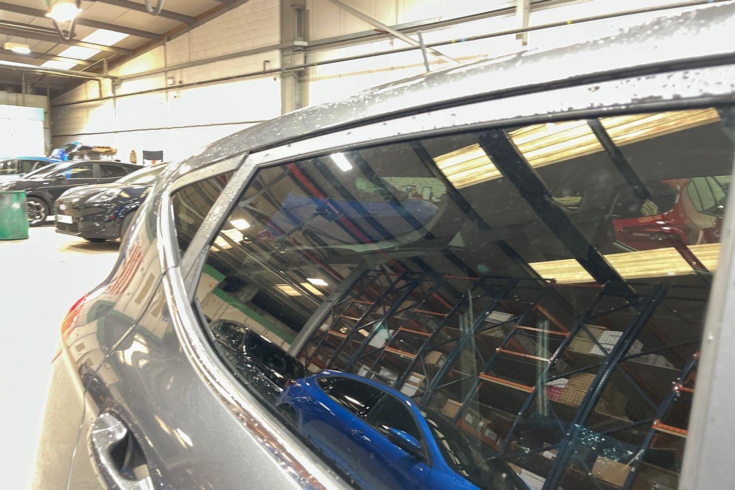Ford FIESTA Photo 37