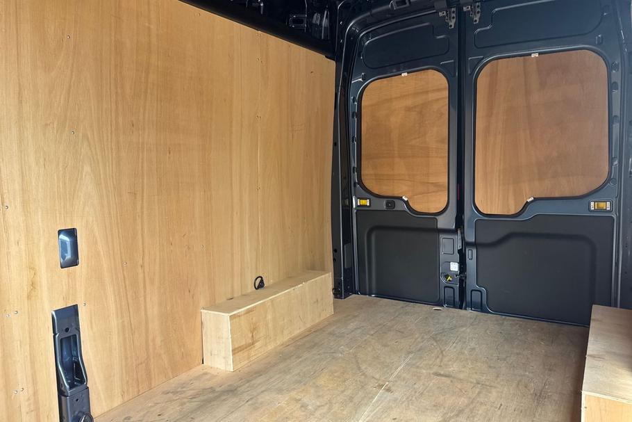 Used FORD TRANSIT WP75PRZ 4