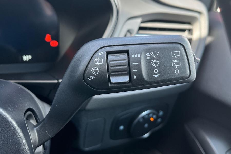 Ford Focus Photo autoimg-1384698cc10f30ae7a52e4cf65838a675aa790fe.jpg