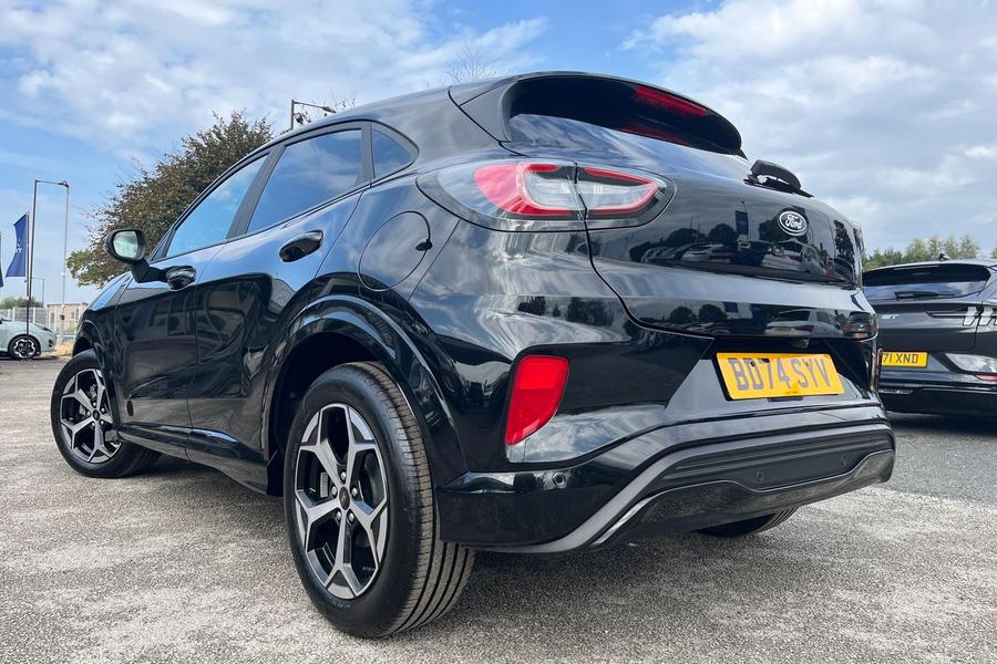 Ford Puma Photo autoimg-1384aa5ed1cf4133f9954b07d92abedadc3eb653.jpg