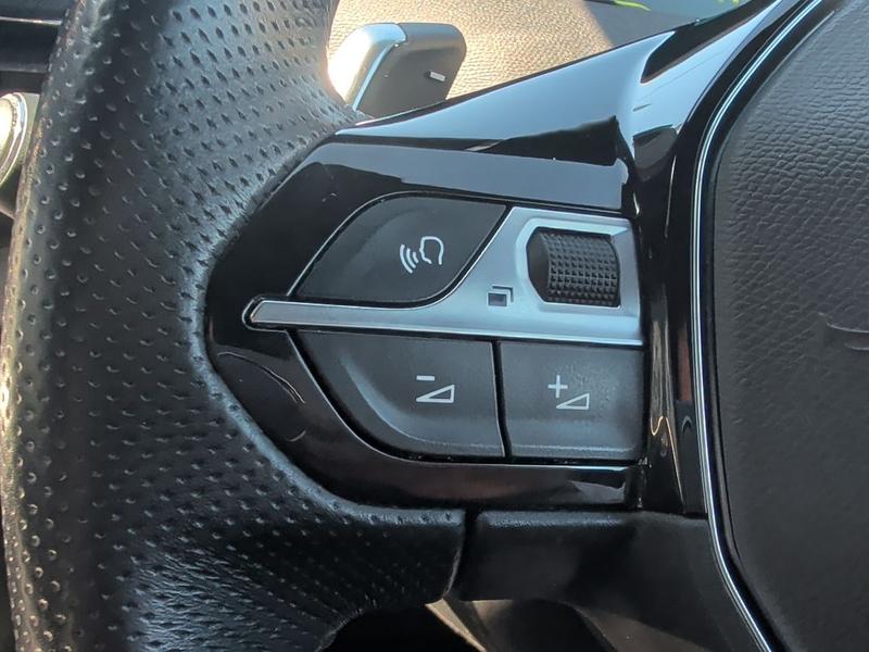 Used Peugeot 3008 AF22CCE 39